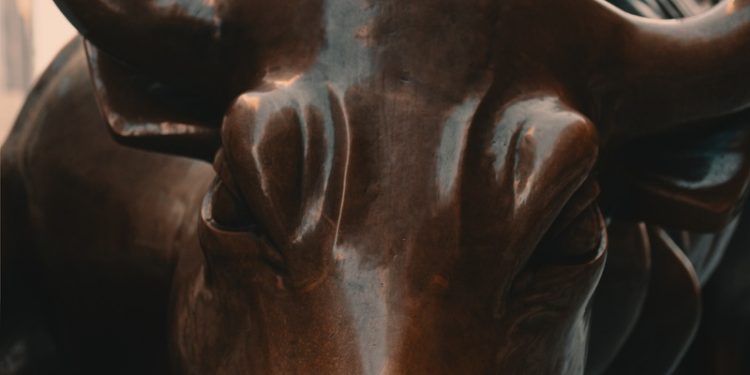 Bulls gain the upper hand, for now…