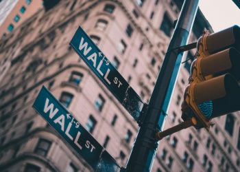 Gilead round two, pumps Wall Street