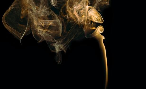 Volatility on gold remain modest, traders await fresh directional input