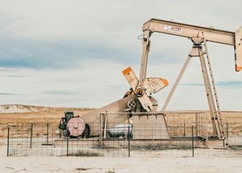 Recovery of oil price driven by positive sentiment dominated markets