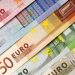 Euro consolidating gains after reach 17-month high versus Dollar