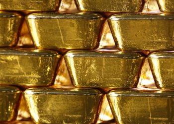 Hopes for further fiscal stimulus keep an historical high attention on gold