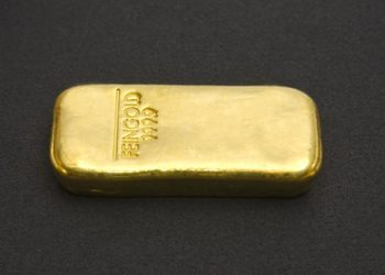 Gold consolidating after Friday’s sharp rally with investors waiting for new market movers