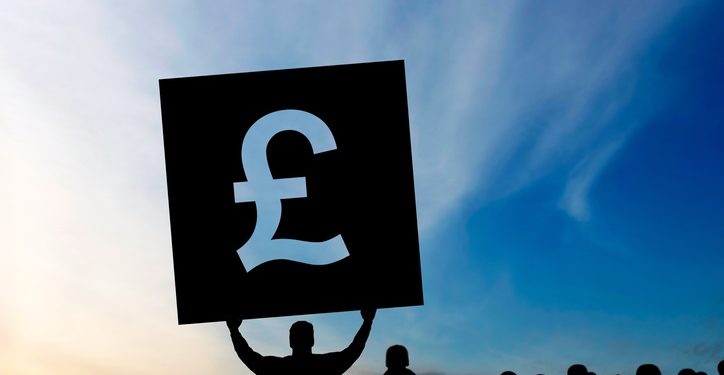 The Pound gained more than 0.5% versus both Dollar and Euro