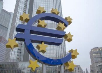 Euro losses against other major currencies