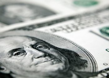 US dollar losing ground to other major currencies