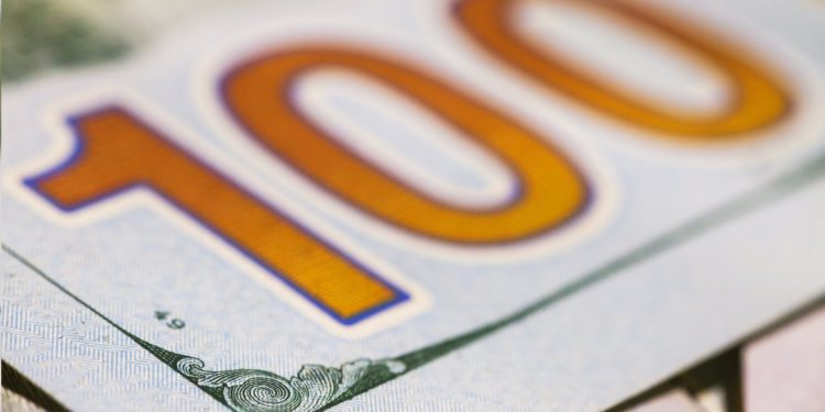 Dollar showing signs of weakness during early Tuesday trading