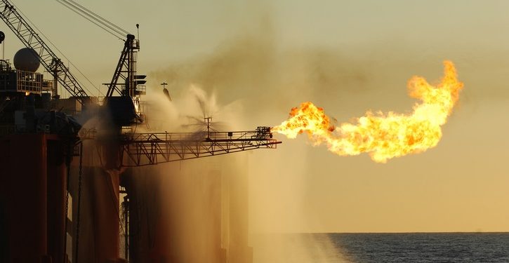 WTI and Brent both in a clear bullish trend as investors betting on fast economic recovery