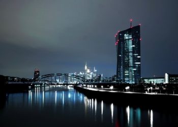 The ECB minutes will be traders focus this morning