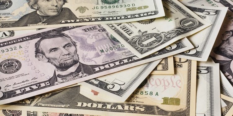 Retail traders near max pain with USDCAD longs