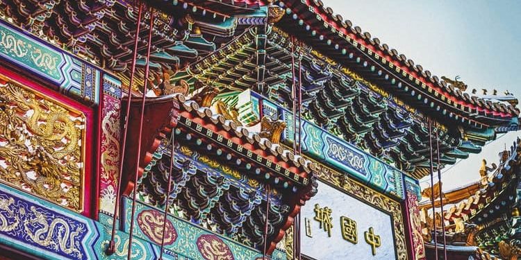 Asian bourses started sideways as tailwinds from modest gains in Wall Street