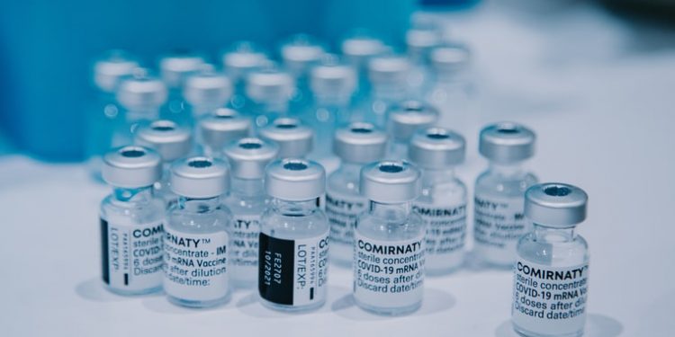 US indices fresh record highs as US FDA’s full approval of Pfizer/BioNTech COVID vaccine