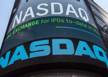 Nasdaq Technical Analysis – Bearish Patterns Play Out