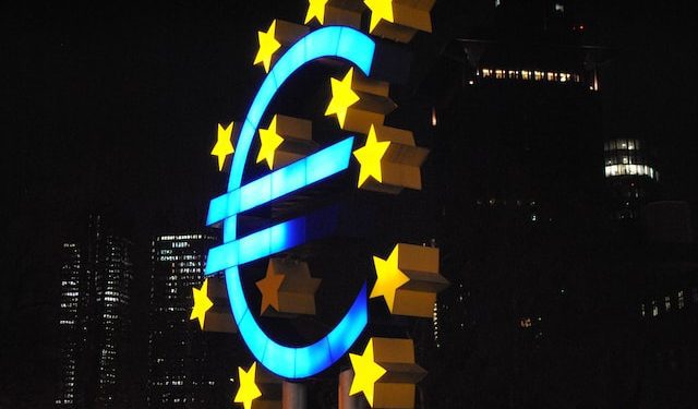 Midday Brief – ECB day in focus